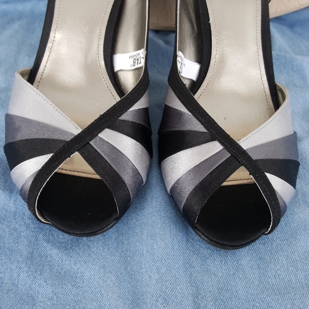 Massimo Open Side Peep Toe Satin Heel (7) - Picture 3 of 8